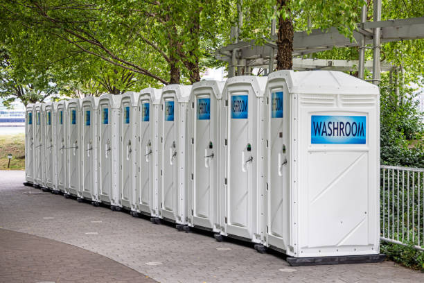 Best Standard Portable Toilet Rental  in USA